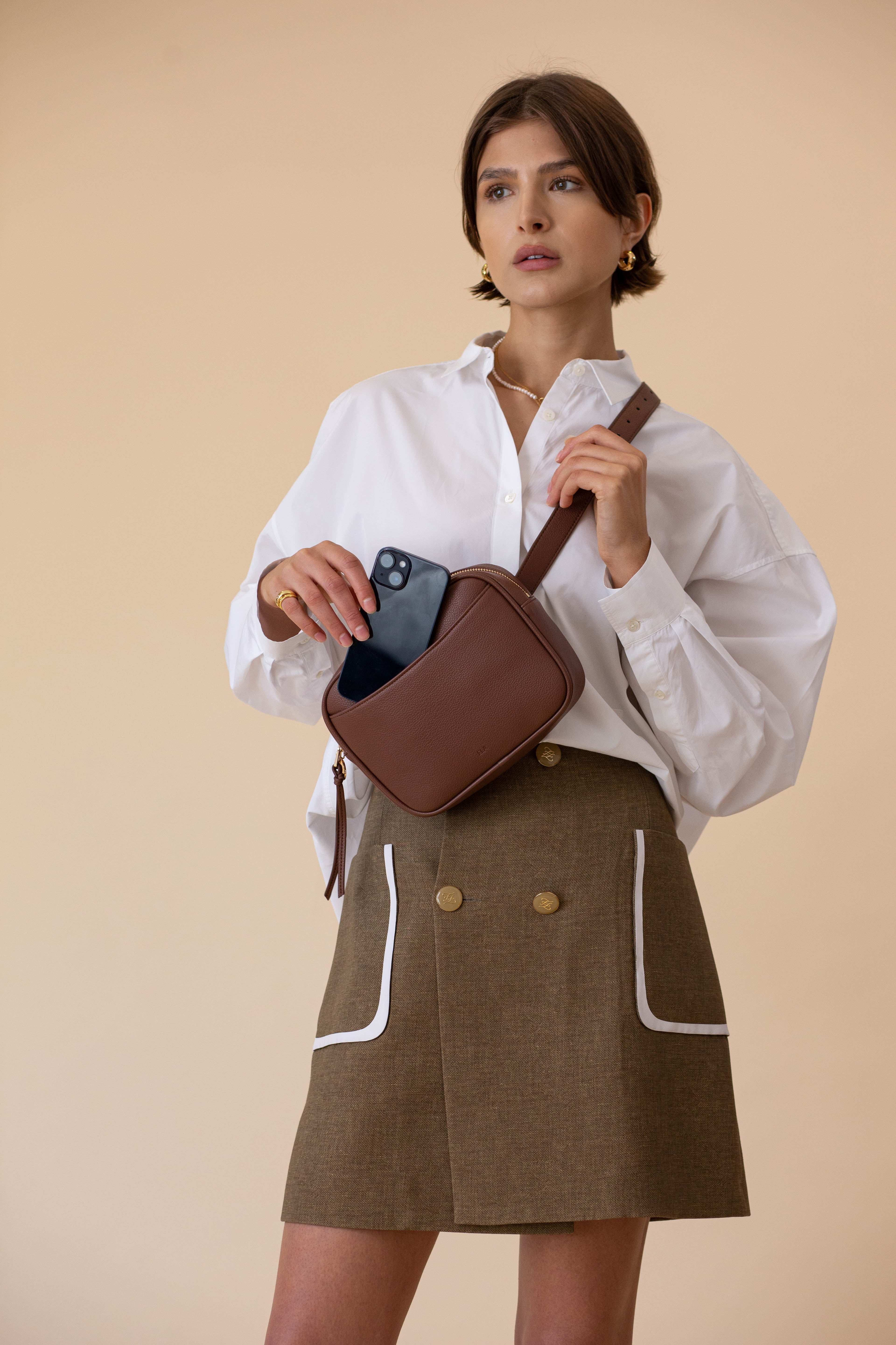 Belt Bag With Front Pocket – Almond Pebble