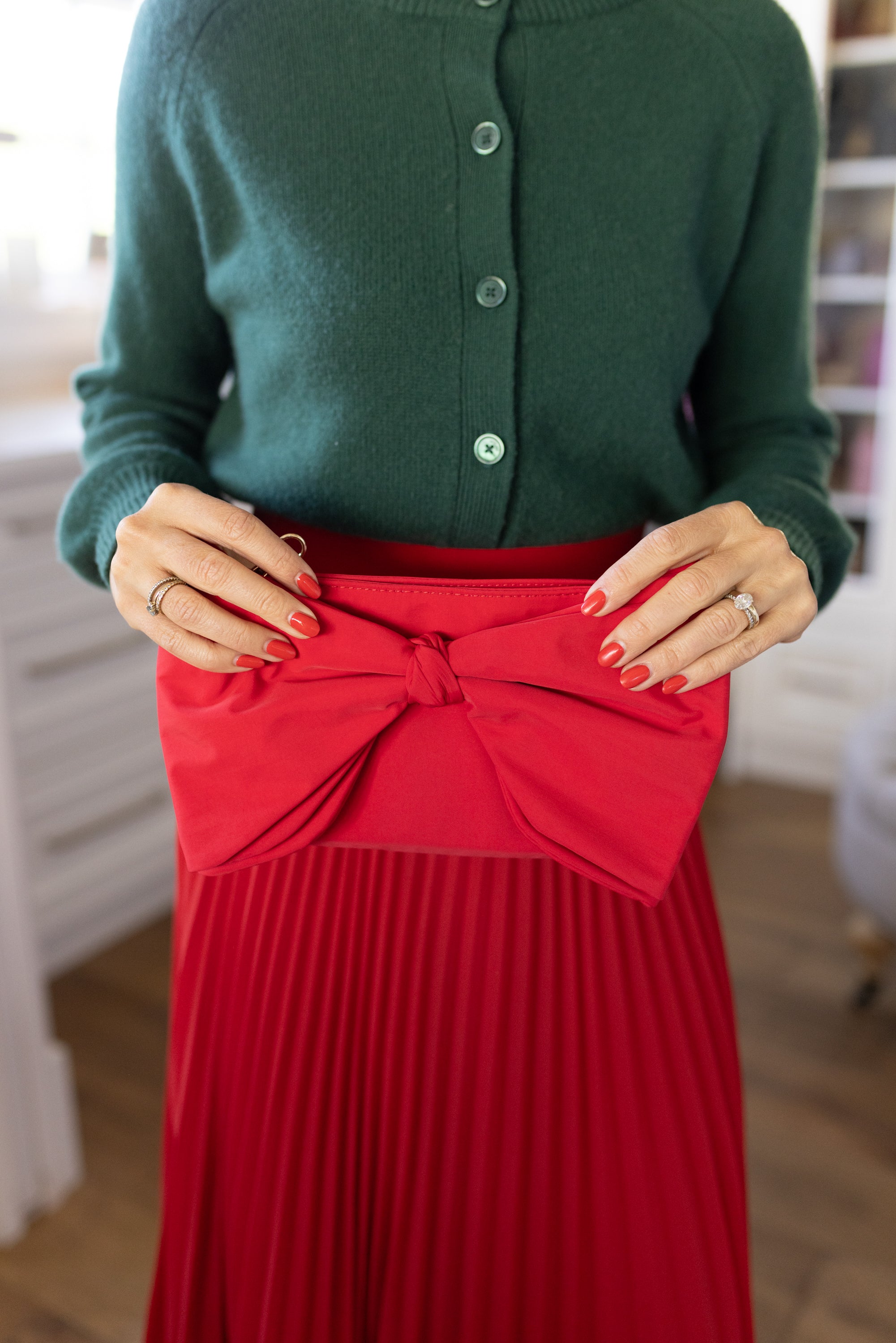 ela x Jillian Harris - Bow Clutch - Red