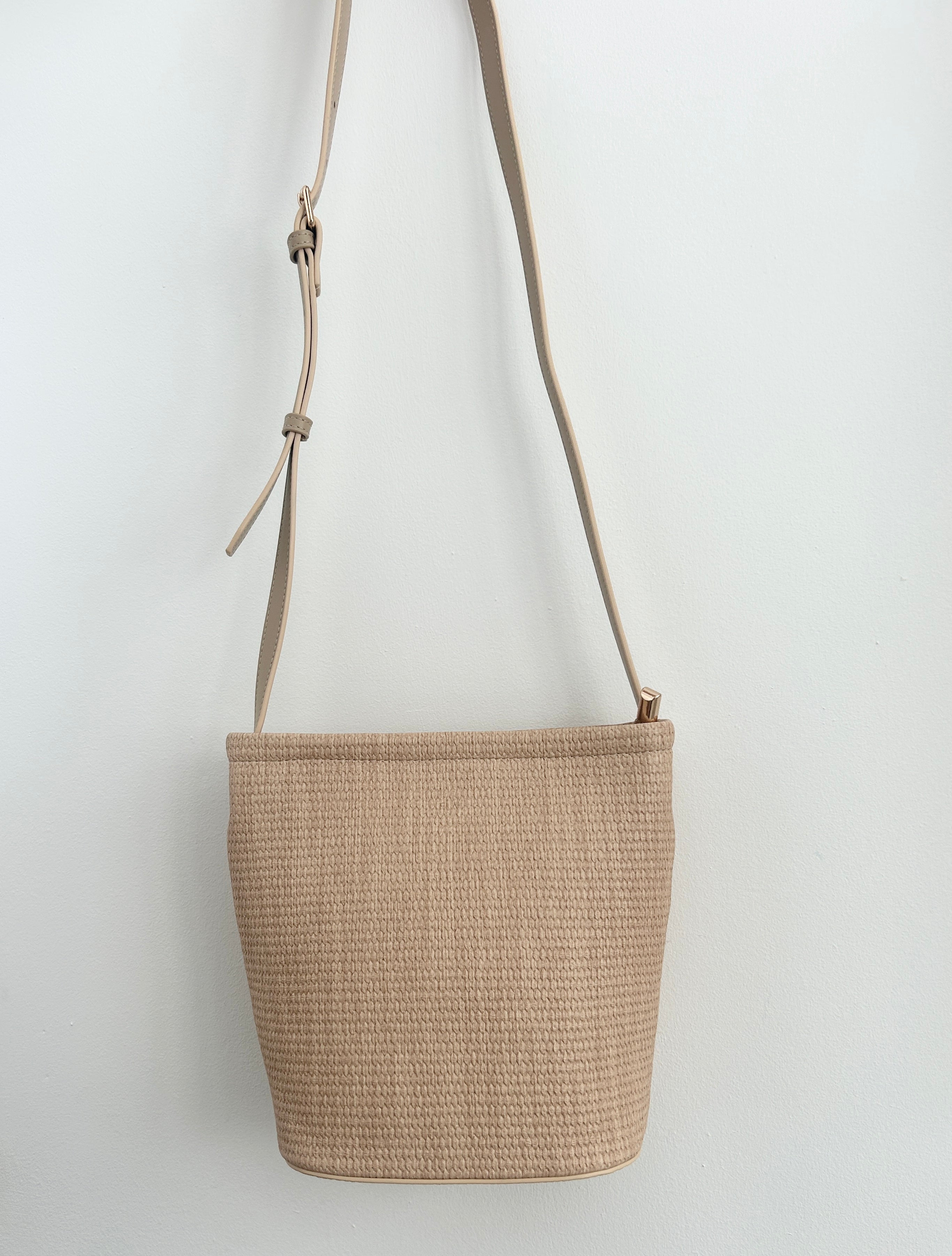 Bucket Bag - Woven (showroom sample)