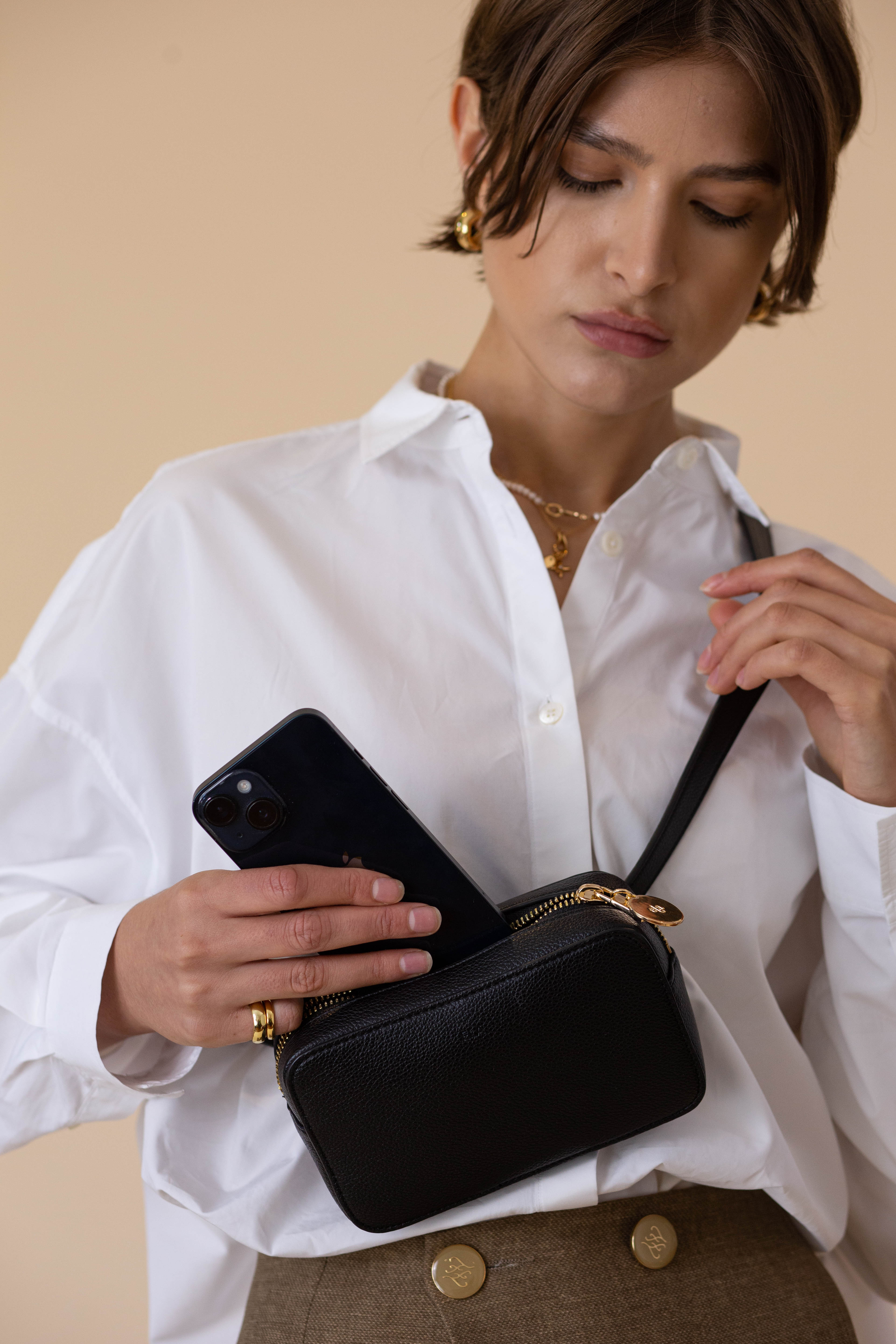 Micro Belt Bag – Black Pebble