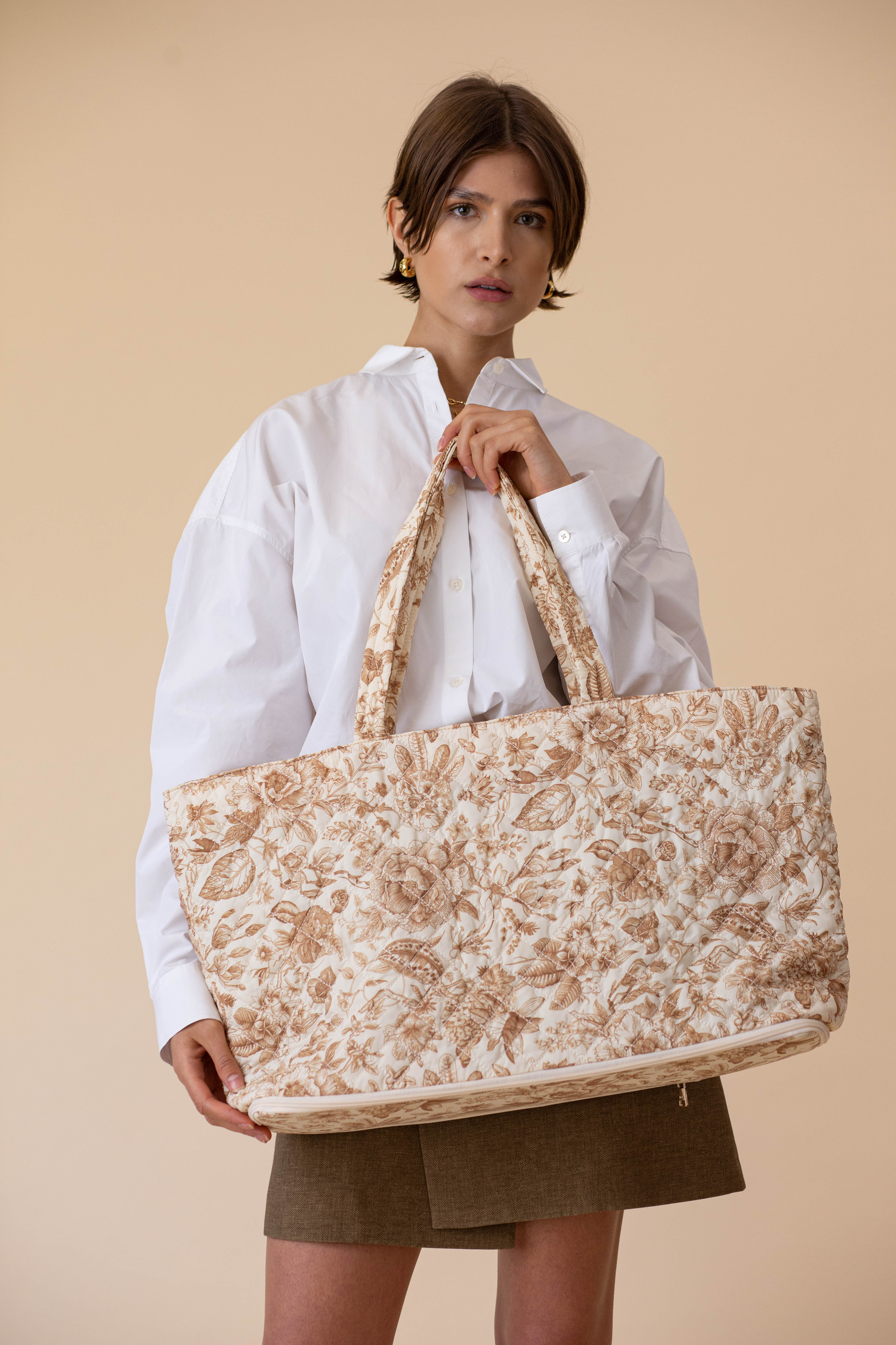 Quilted Expandable Tote –  Toile Print
