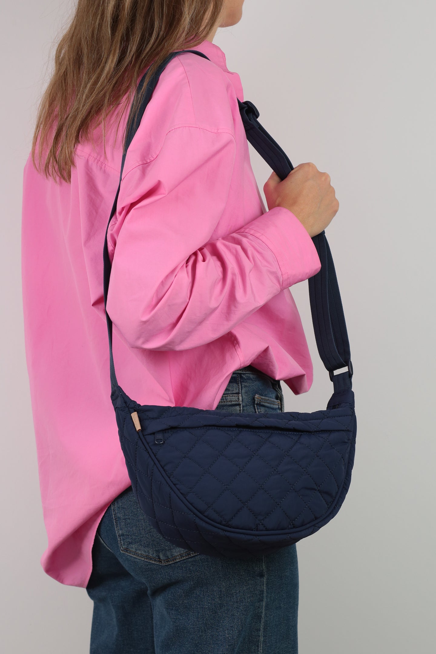 ela x Jillian Harris - Crossbody Bag - Navy