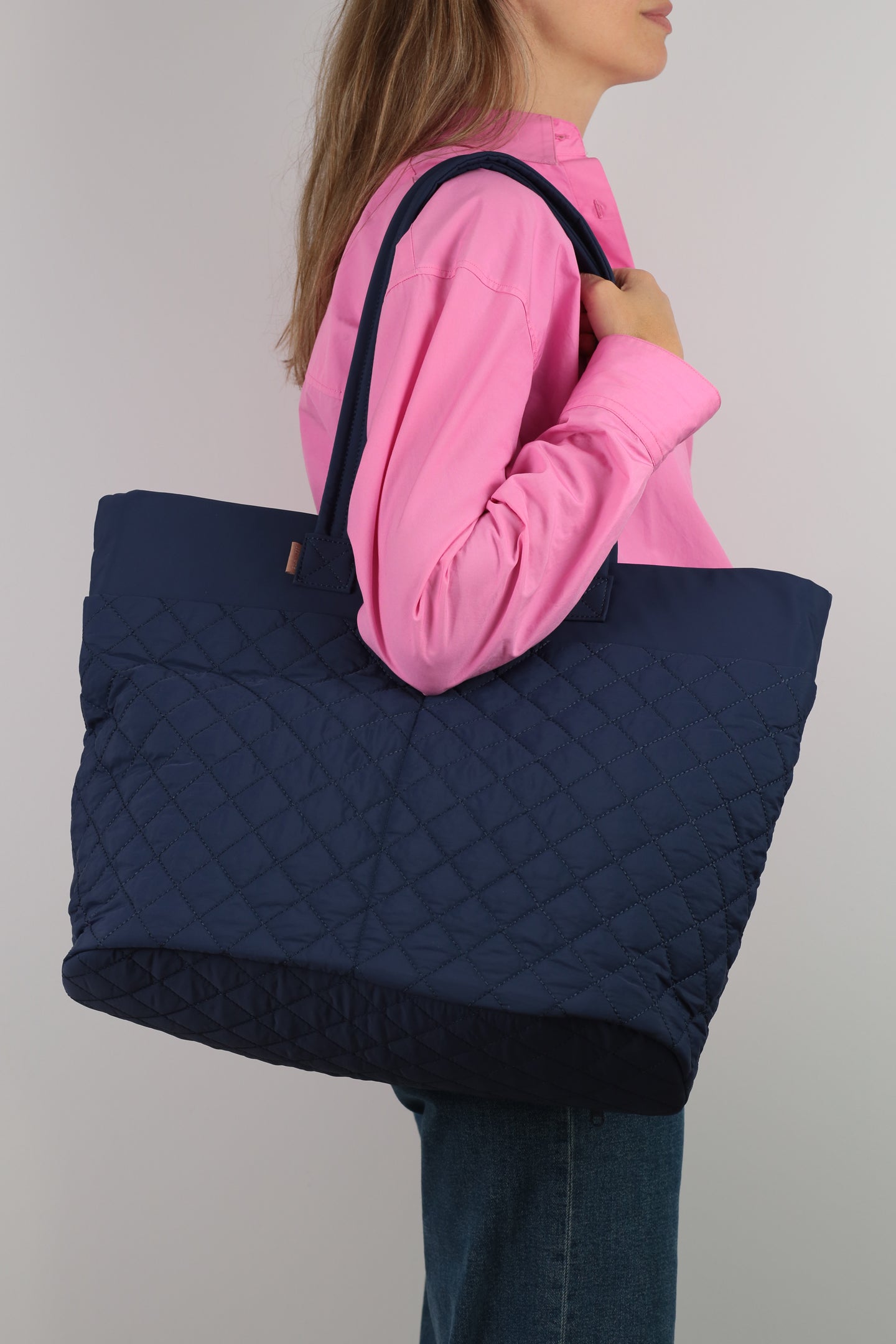 ela x Jillian Harris - Everyday Tote  - Navy