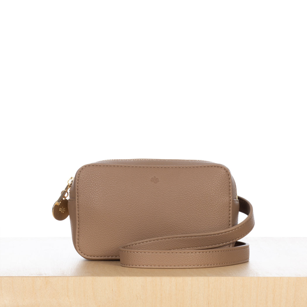 Micro Belt Bag – Cappuccino Pebble