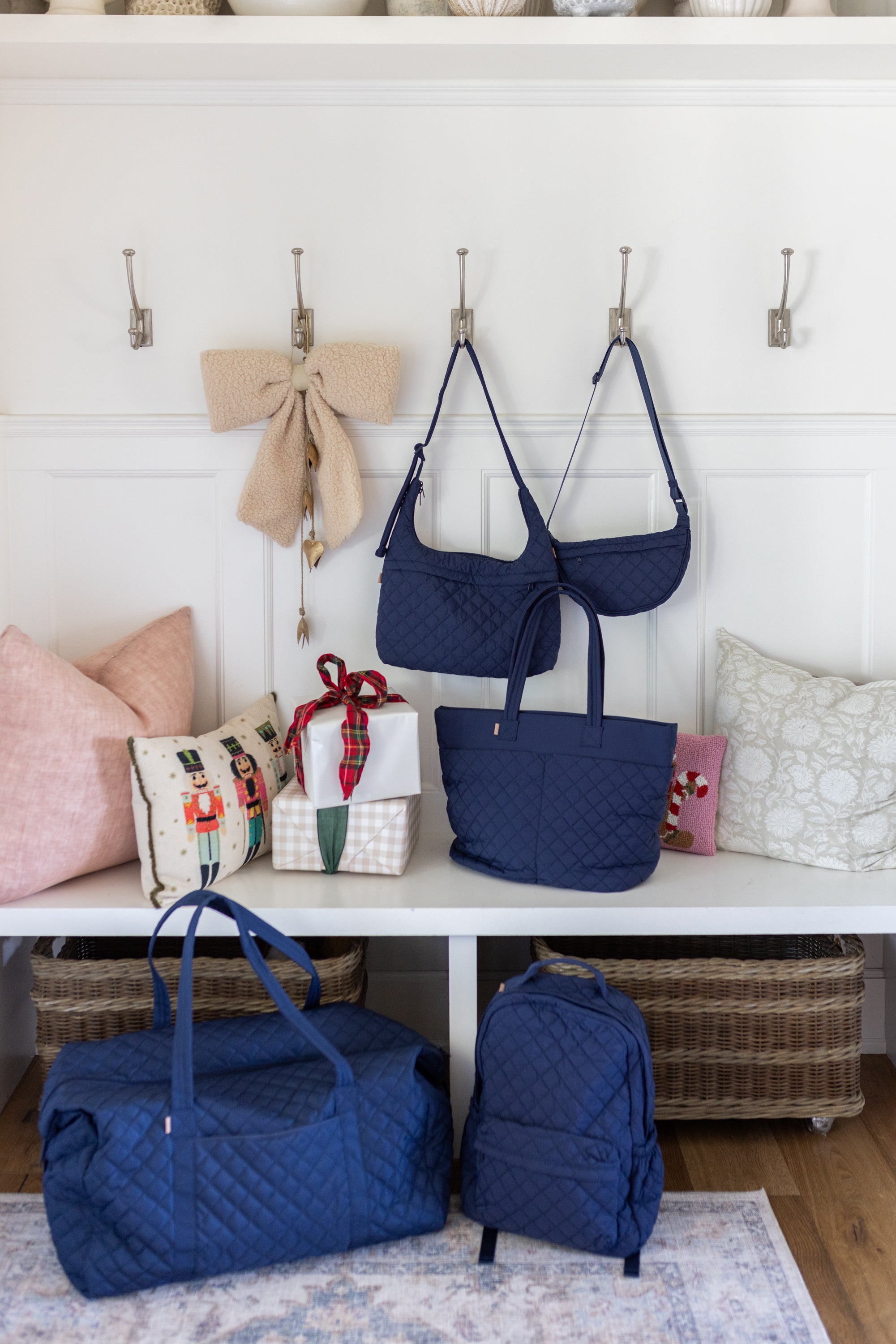 ela x Jillian Harris - Oversized Crossbody Bag - Navy