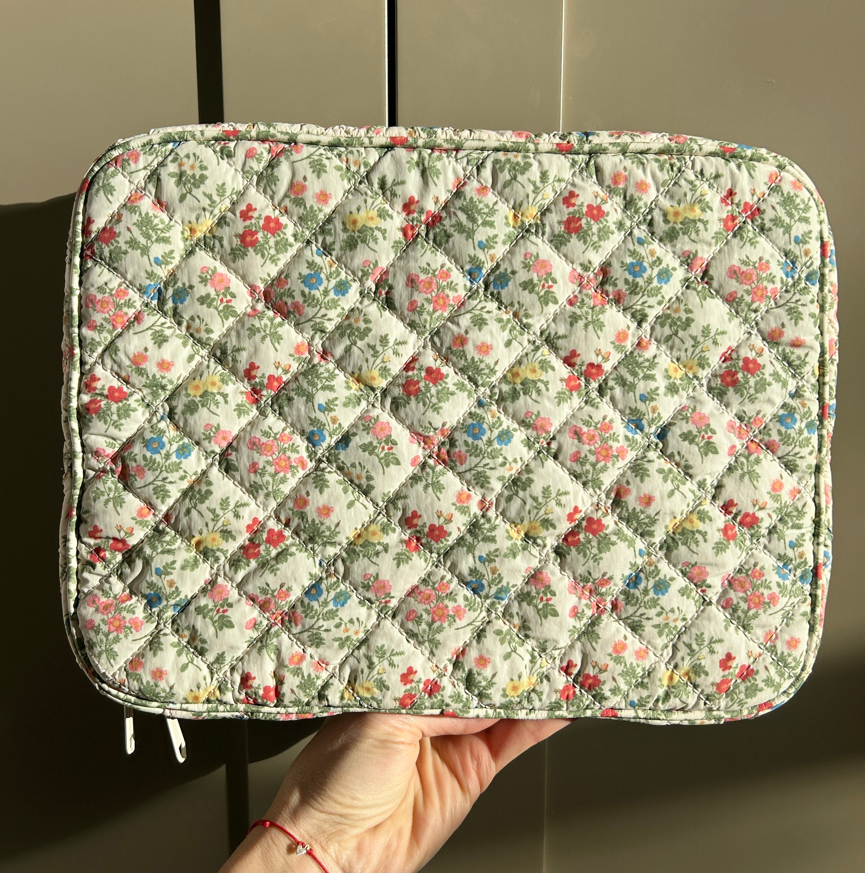 Quilted Large Cosmetic+Packing Case - Micro Floral Print (studio sample)