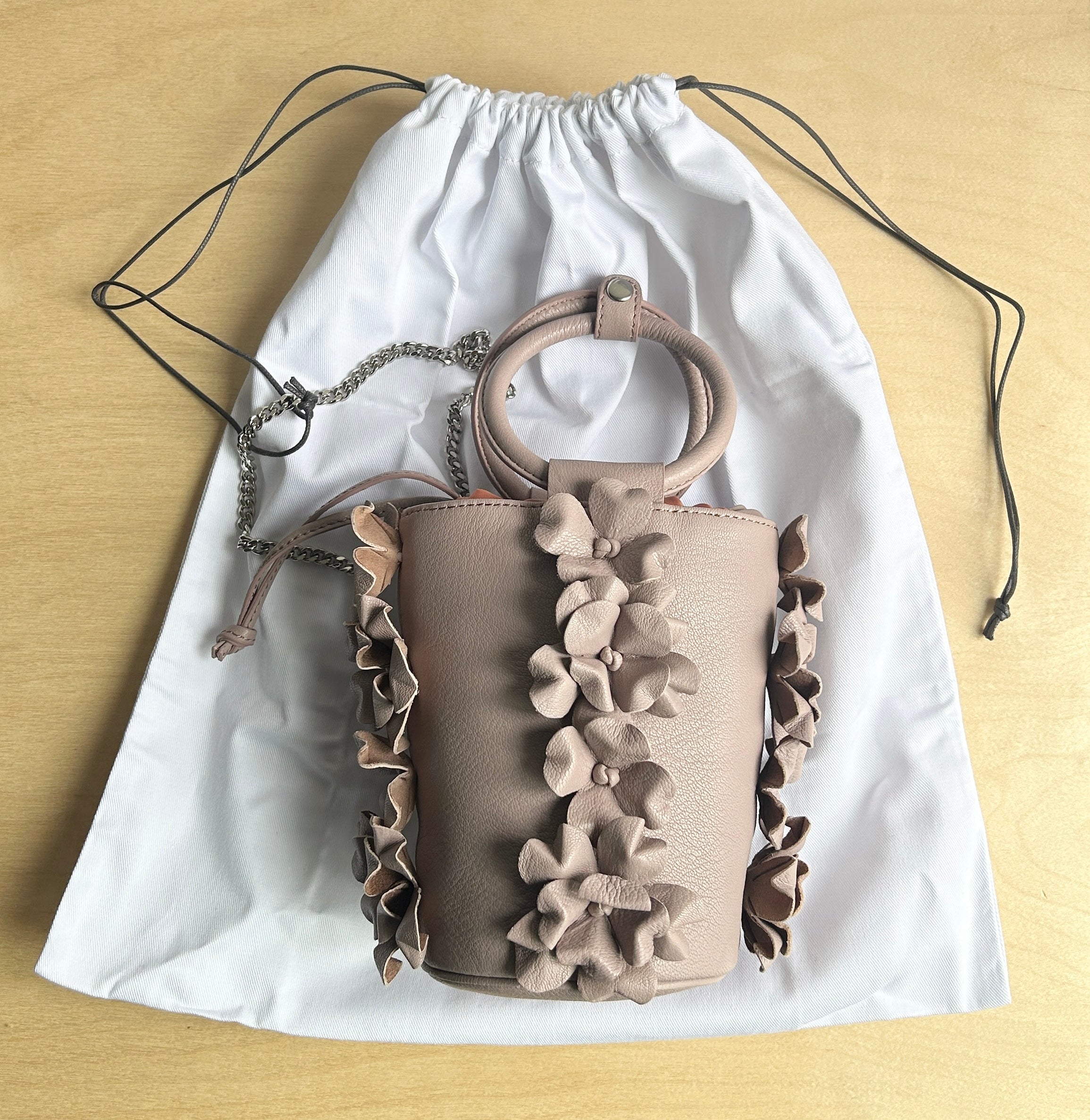 Hand Cut Floral Bucket - Mauve Archive Sale