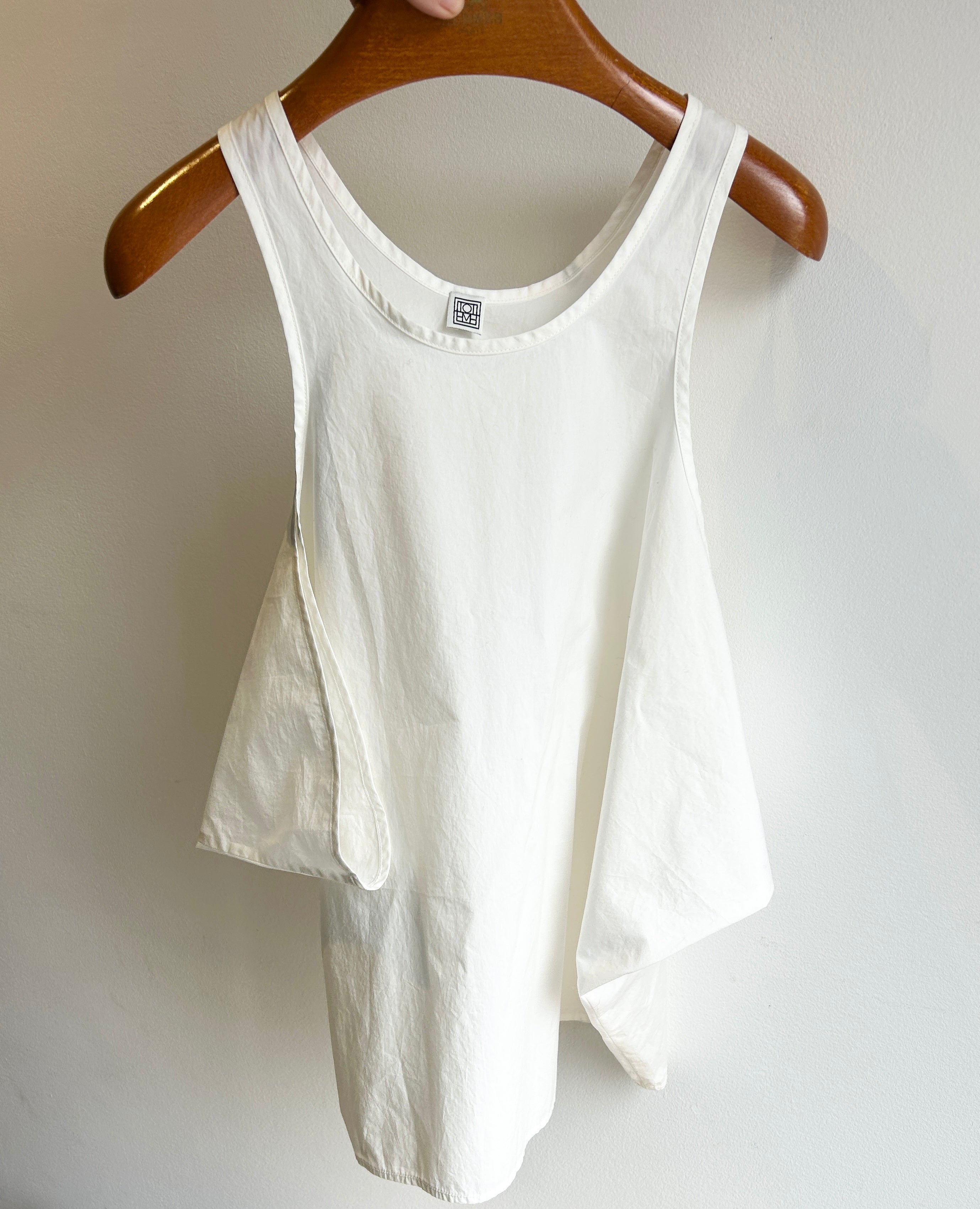 TOTÊME Cotton Drop T-Shirt - White - Campaign Shoot Clothing