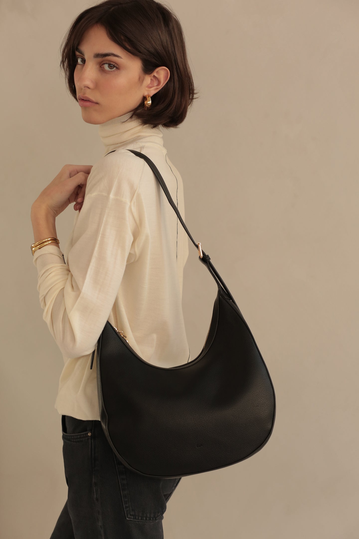 Hobo Bag – Black Pebble