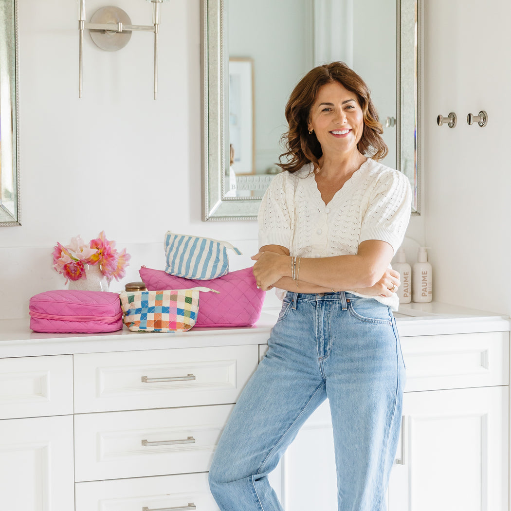 ela x Jillian Harris - Zipped Travel Case - Pizzazz Pink