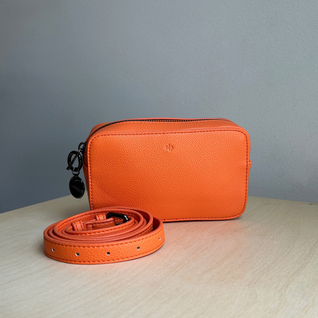 Micro Belt Bag – Clementine Pebble LXL Sample Sale