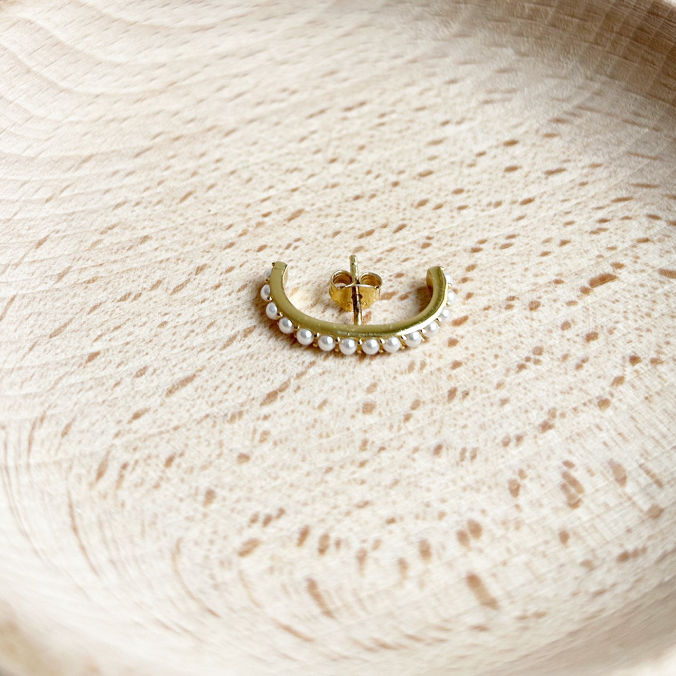 White Pearl Suspender Earring 22mm - SAMPLE SALE