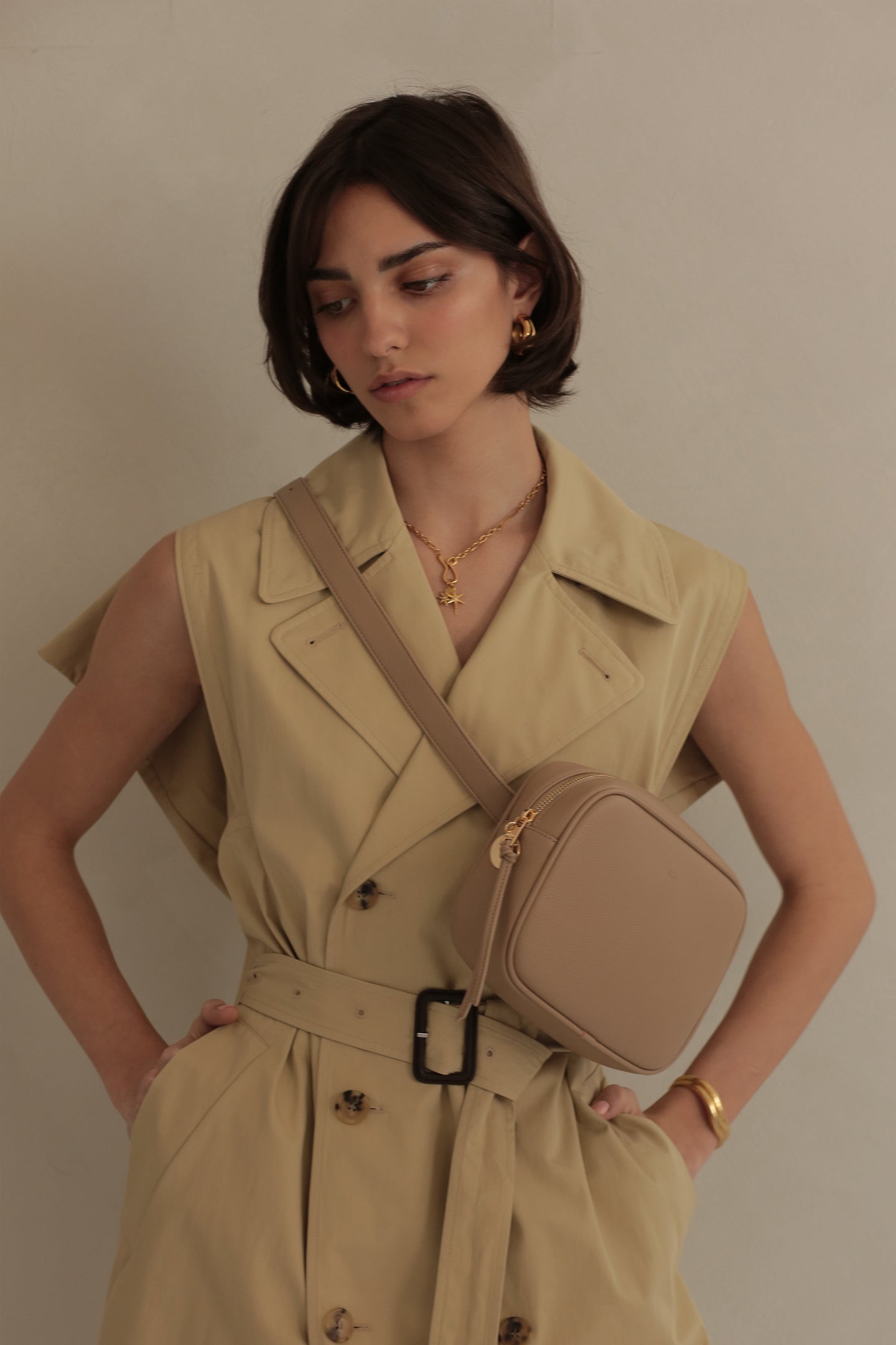 Belt bag beige hotsell