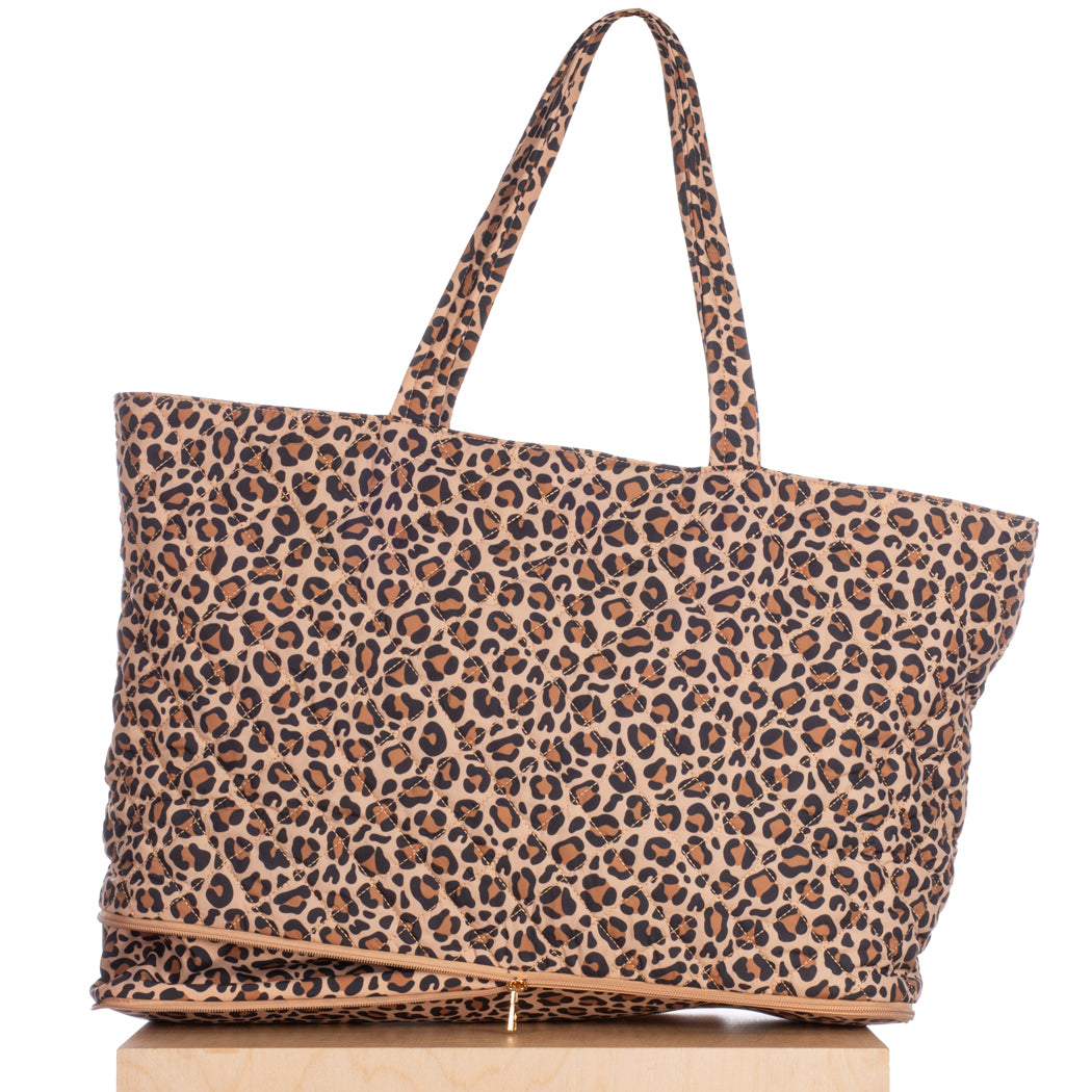 Quilted Expandable Tote –  Leopard Print