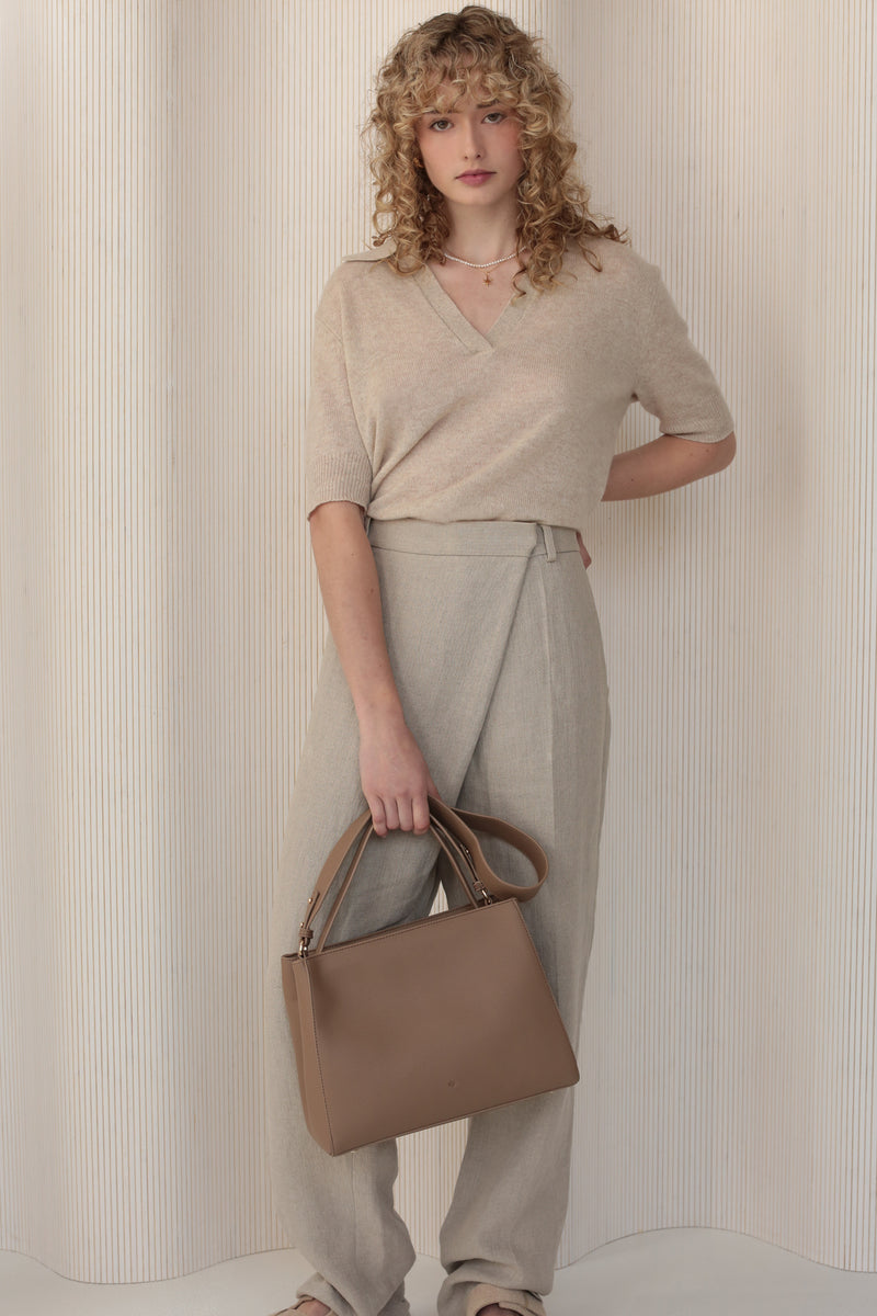 Lady Bag – Cappuccino Pebble with Zipper Closure